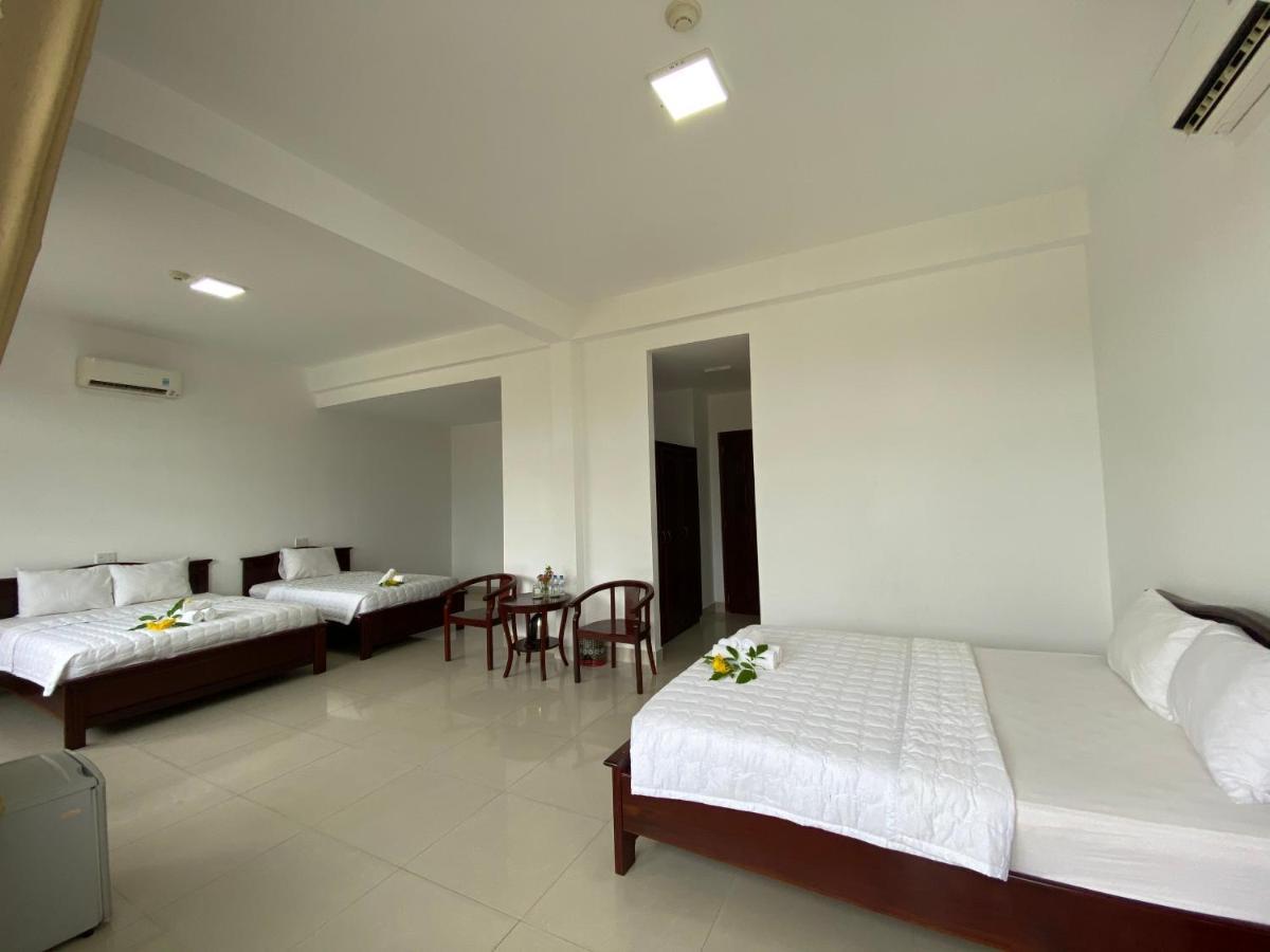 Con Dao Guesthouse Chi Khu Co Ong Exterior foto
