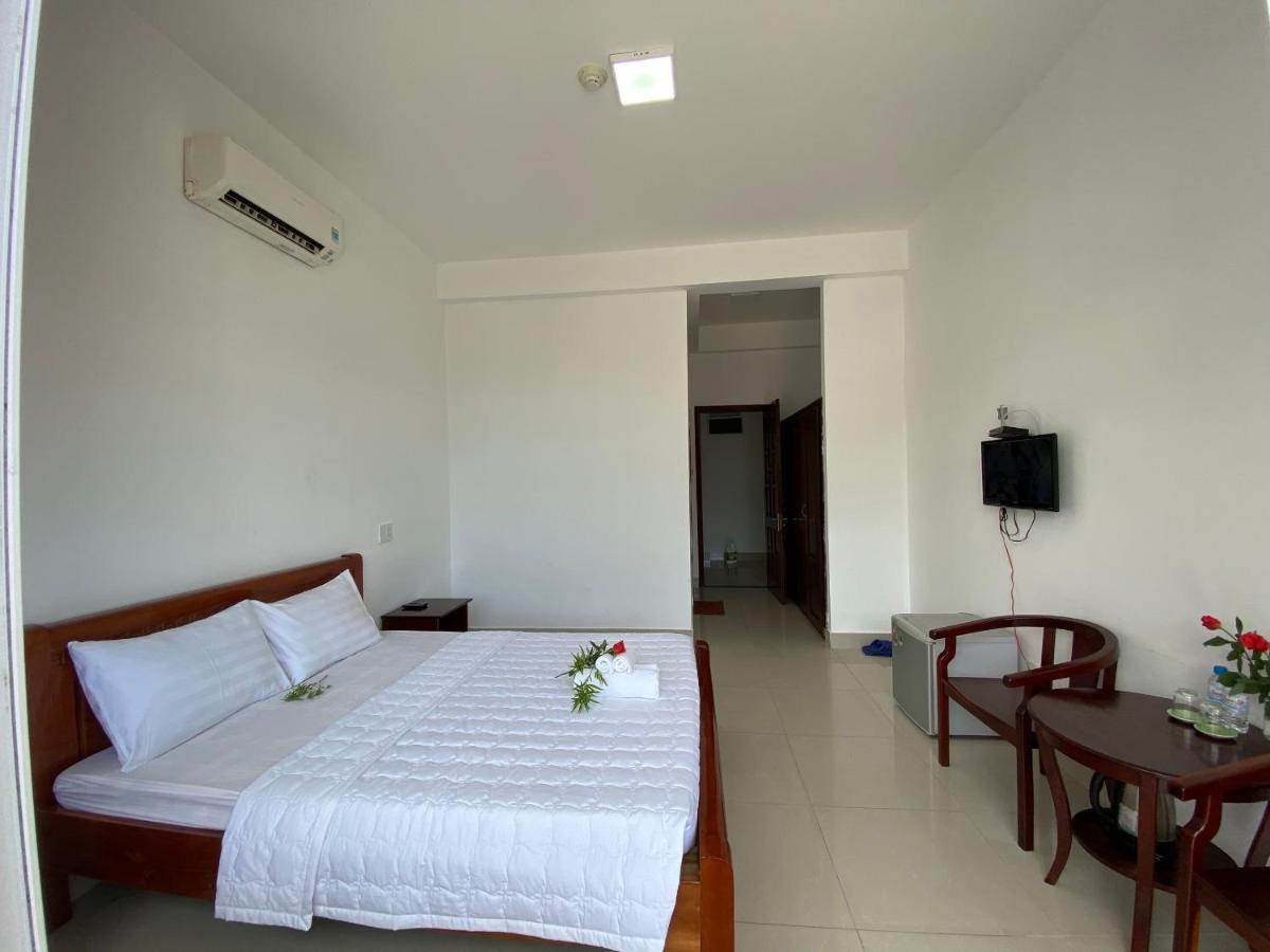 Con Dao Guesthouse Chi Khu Co Ong Exterior foto